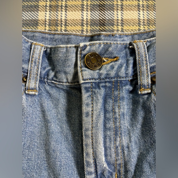 BDG Girlfriend High Rise Distressed Denim Shorts - Picture 3 of 7